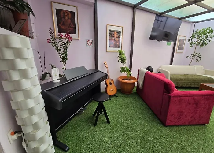 Rosa Familiar Hasta 6 Huéspedes Amplia, Céntrica, Con Cocineta Y Baño Privado * México DF